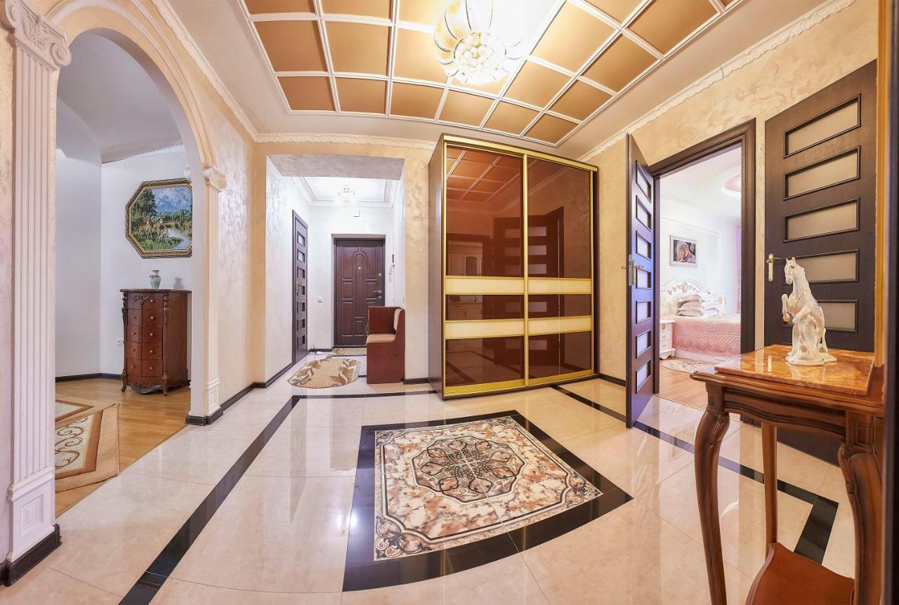 Luxury Apartments Truskavets Exterior foto